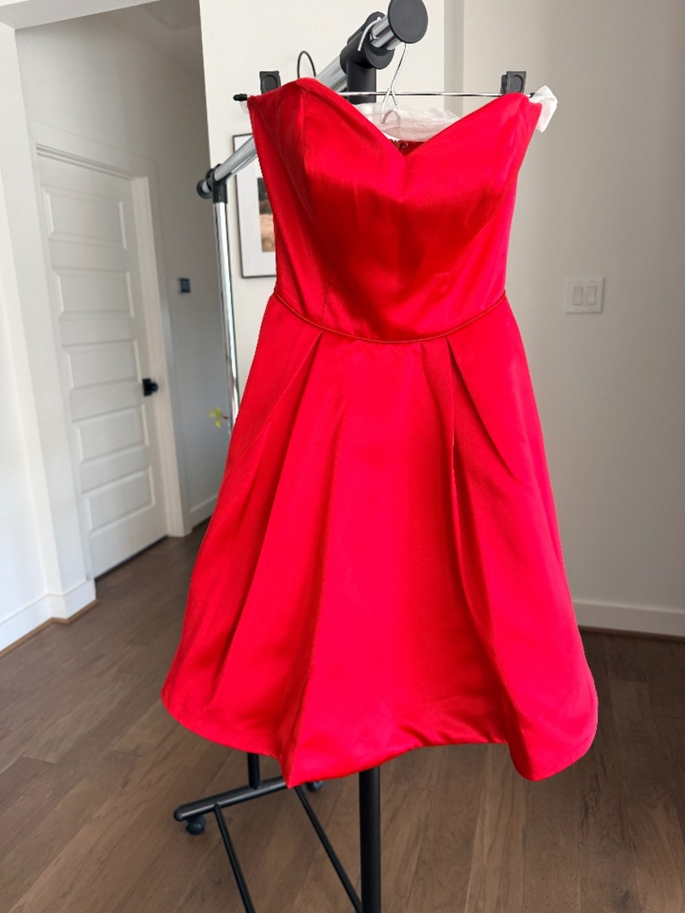 Sherri Hill Red Strapless Dress